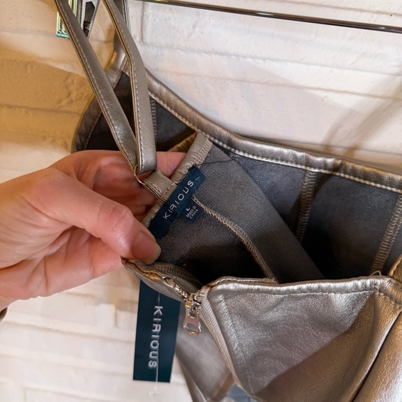 Kirious Silver Pewter Metallic Cropped Space Age Top, Women’s Size Large - Picture 6 of 6